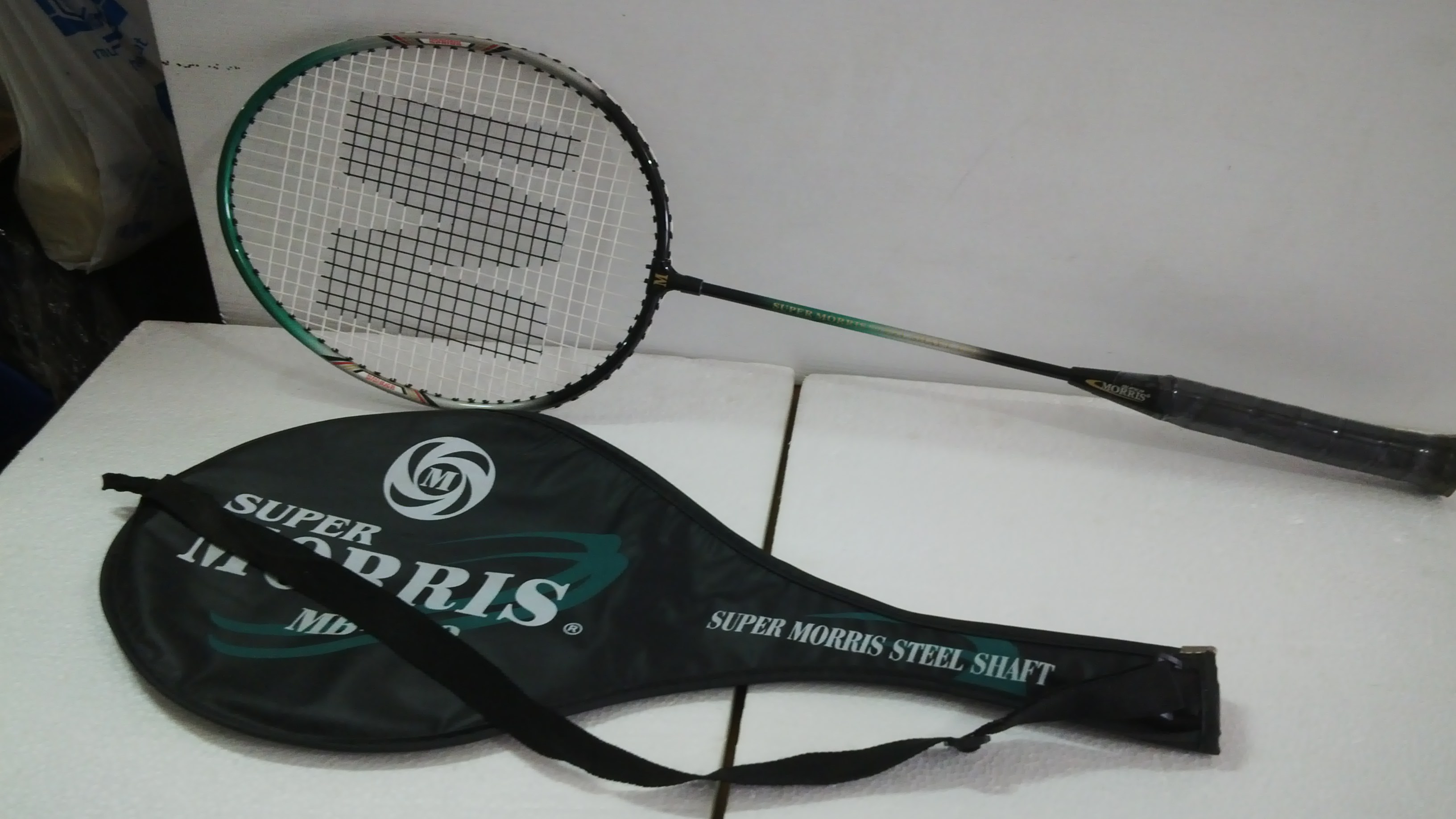Jual Perlengkapan Olahraga Bulutangkis Badminton jual perlengkapan olahraga bulutangkis badminton